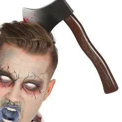 Axt Im Schädel Als Kostümzubehör